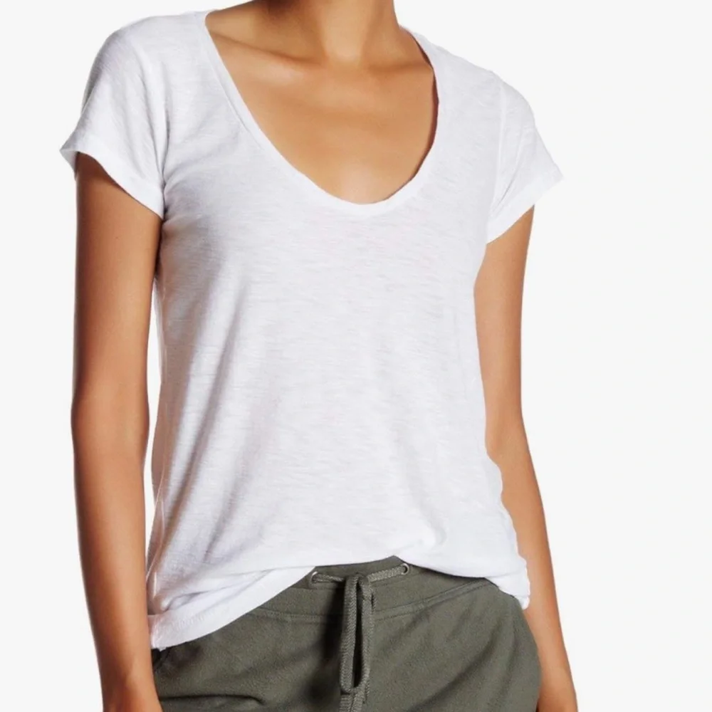 James Perse White Deep V-Neck/Scoopy Neck T-Shirt Standard,size 2 (Medium), NWOT